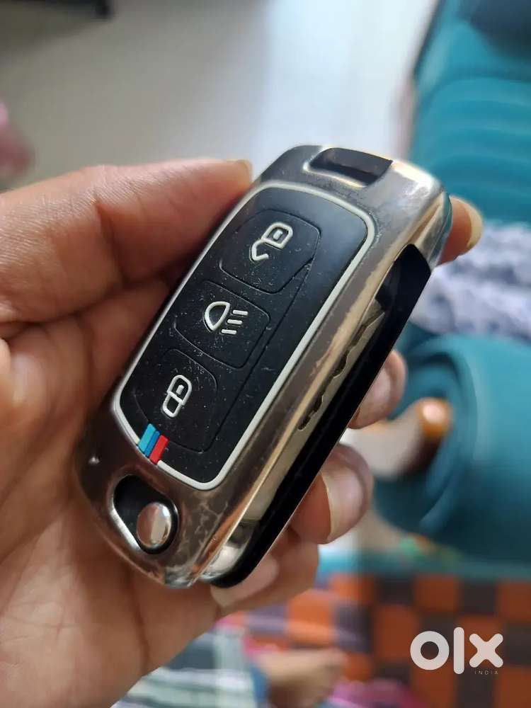 Tata Tiago 2025 Icng & Hybrids 11710 Km Driven