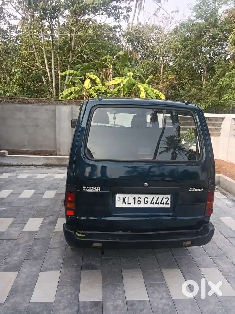 Maruti Suzuki Omni 2011 Petrol Well Maintained