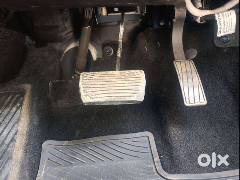 Mahindra Xuv700 2.2 Ax 7 Diesel At Luxury Pack Str, 2023, Diesel