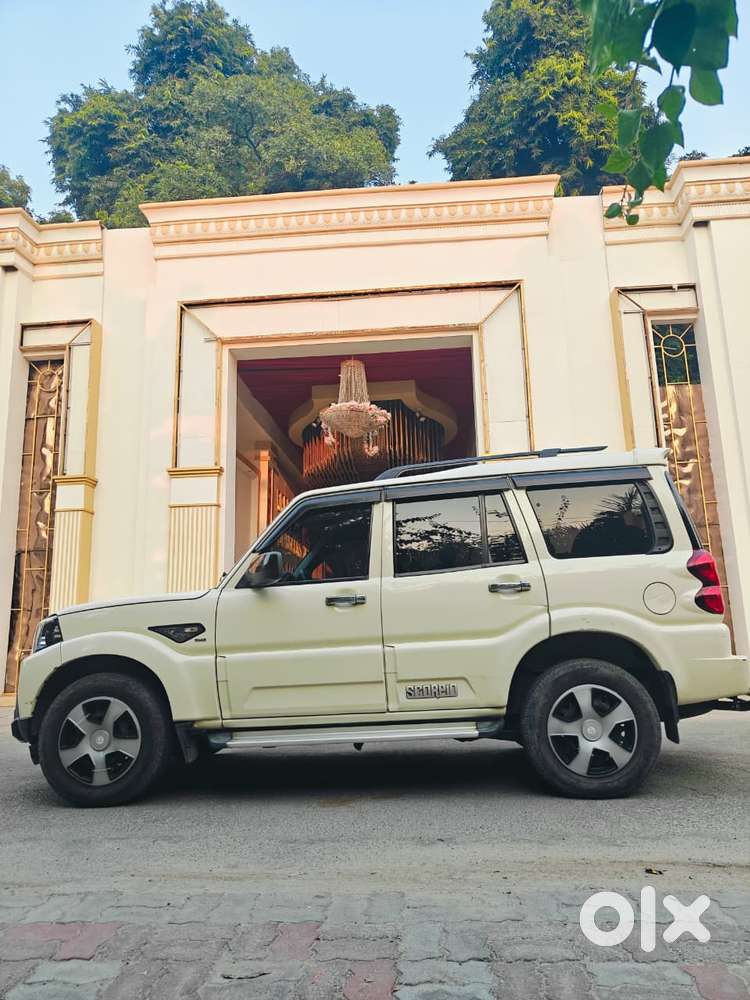 Mahindra Scorpio S10 7 Seater, 2015, Diesel
