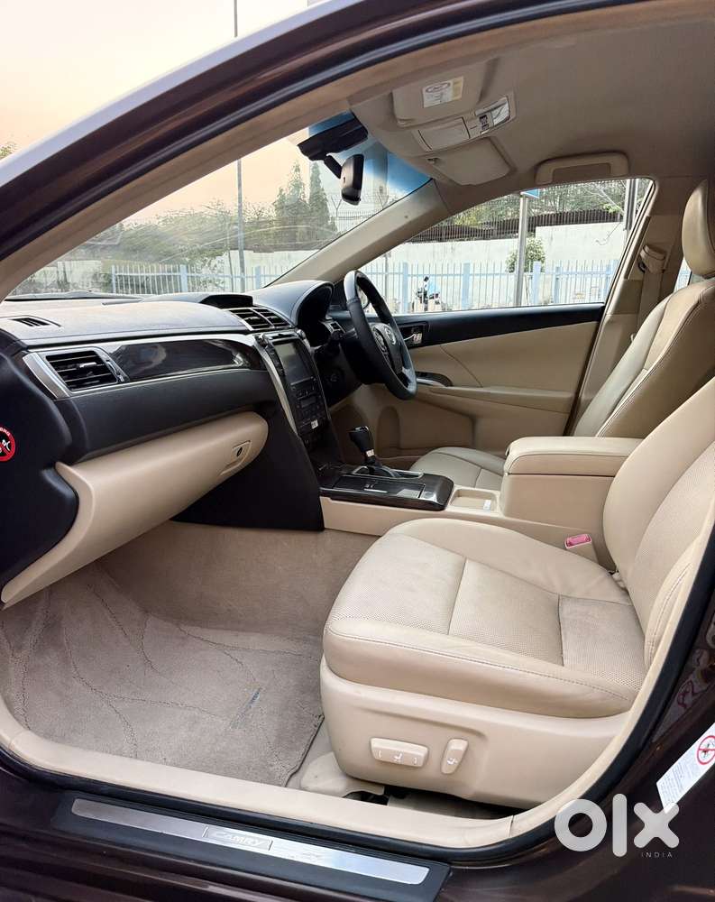 Toyota Camry Hybrid 2.5, 2017, Petrol