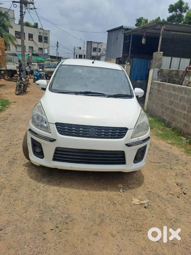 Maruti Suzuki Ertiga 2015