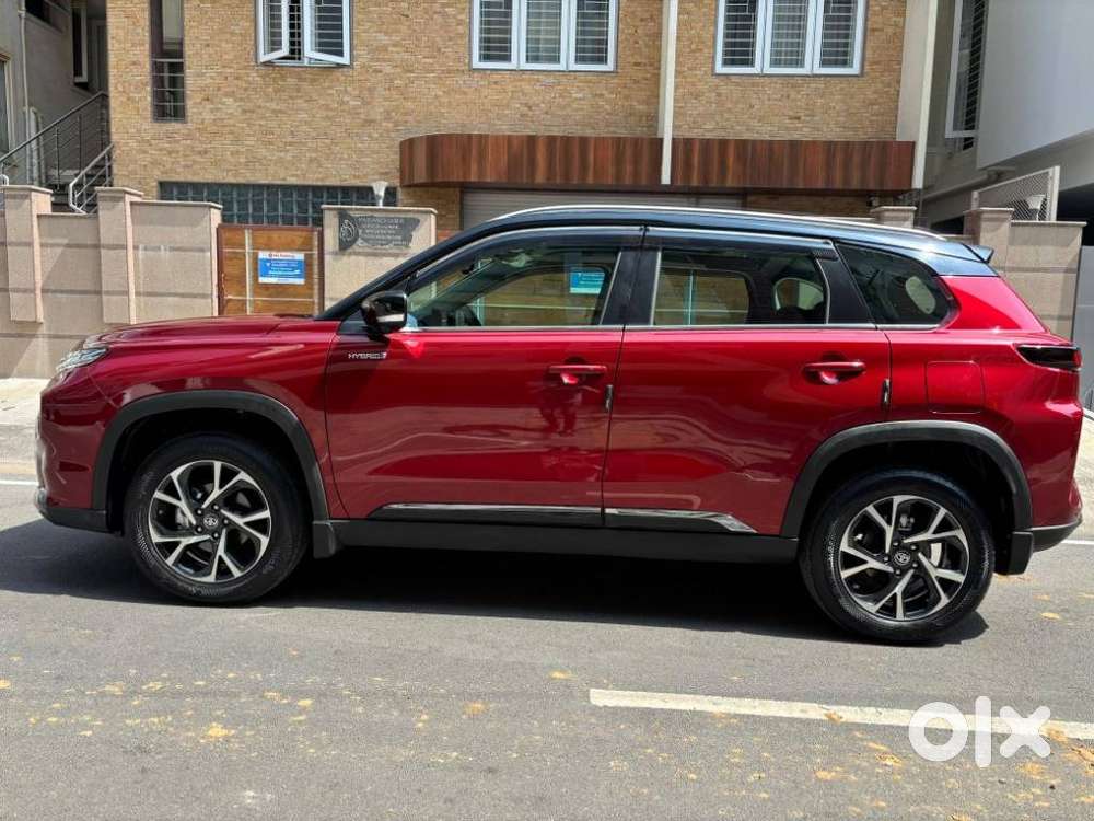 Toyota Urban Cruiser Hyryder 1.5 V Hybrid, 2024, Petrol