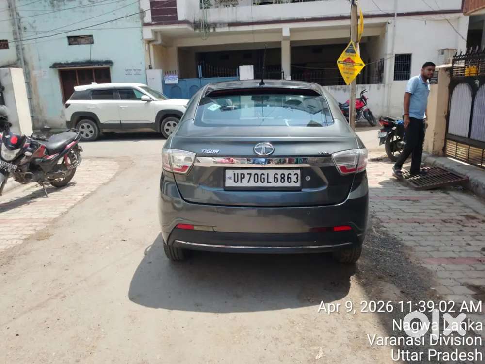 Tata Tigor Cng + Petrol