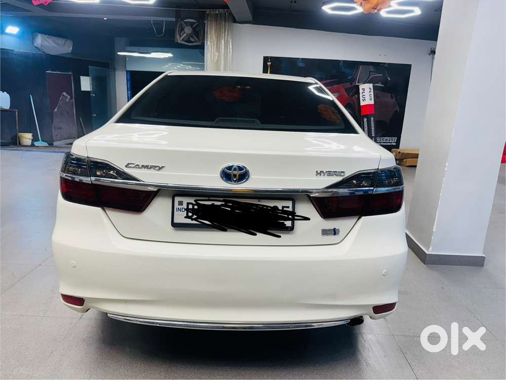 Toyota Camry Hybrid 2017