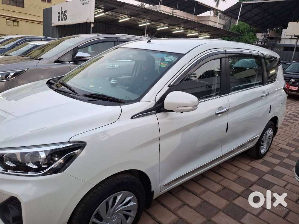 Toyota Rumion S Cng, 2026, Cng & Hybrids