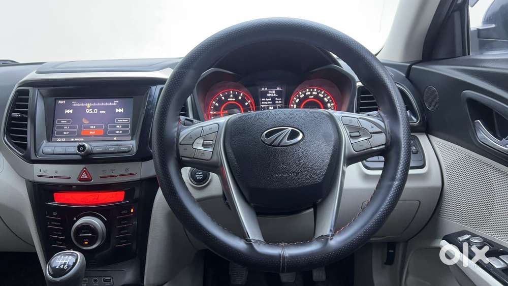 Mahindra Xuv300 W8, 2019, Petrol