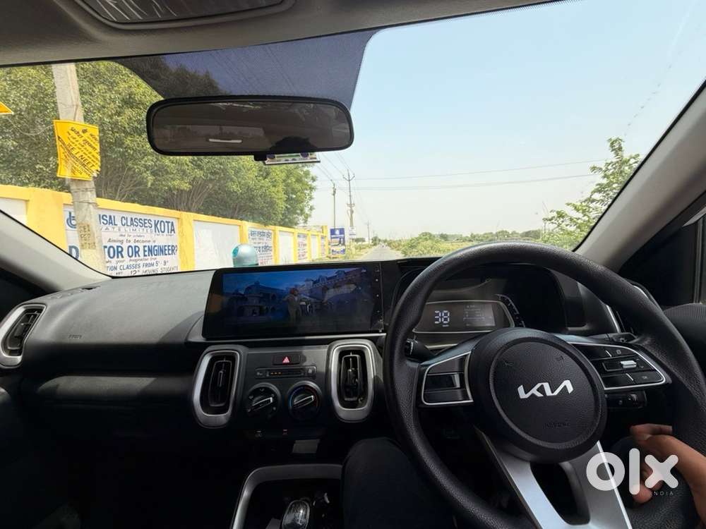 Kia Sonet Diesel 2025 Car  Car Less Than 1 Year Old