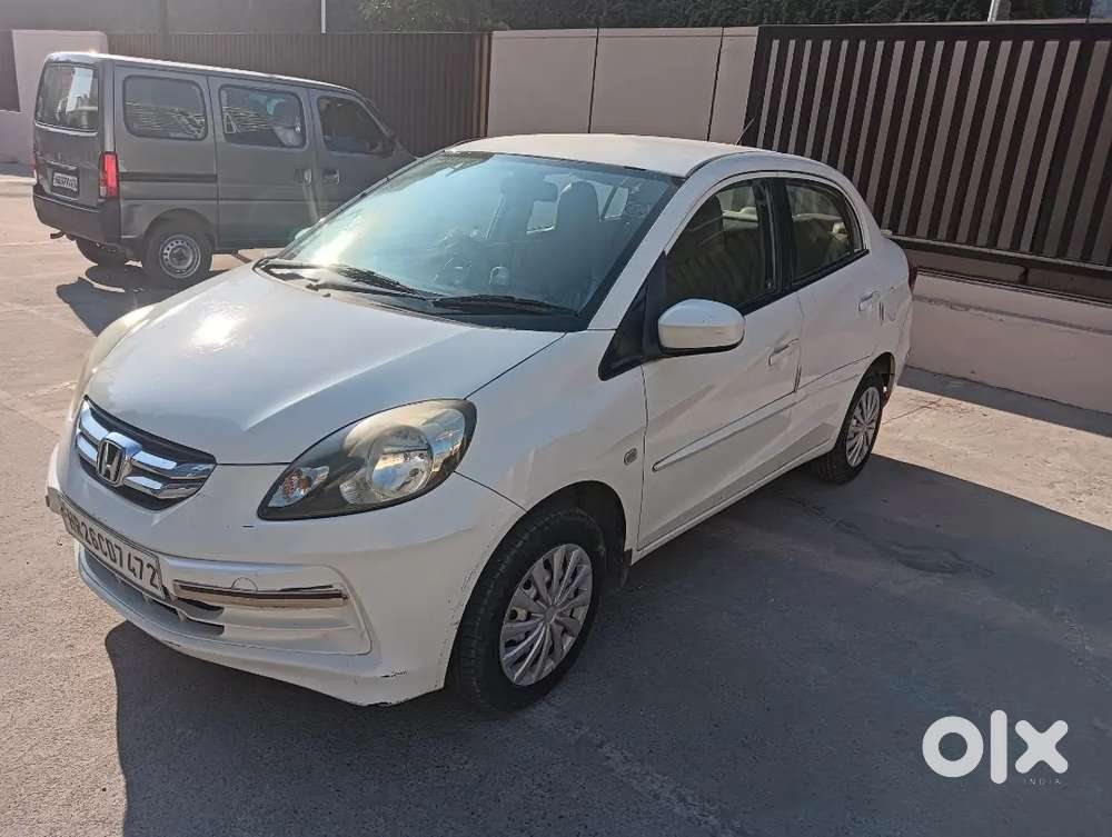 Honda Amaze 2013 Petrol 32000 Km Driven