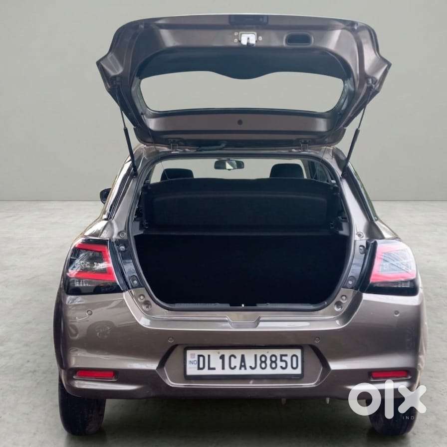 Maruti Suzuki Swift Vxi Ags, 2025, Petrol
