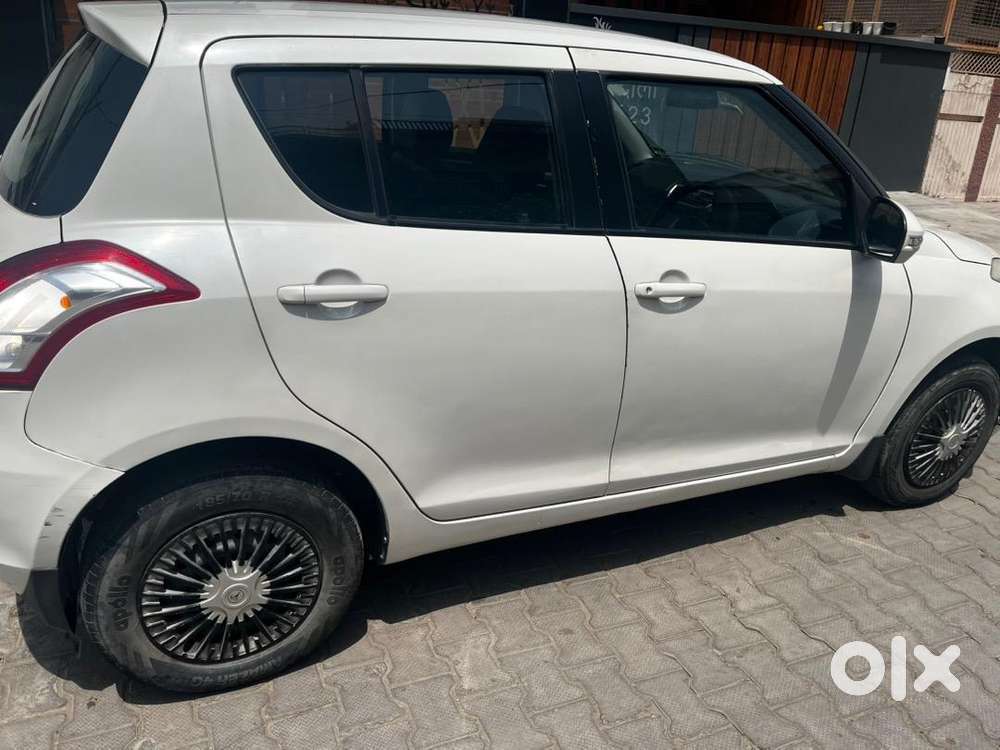 Maruti Suzuki Swift 2011 Diesel 200000 Km Driven