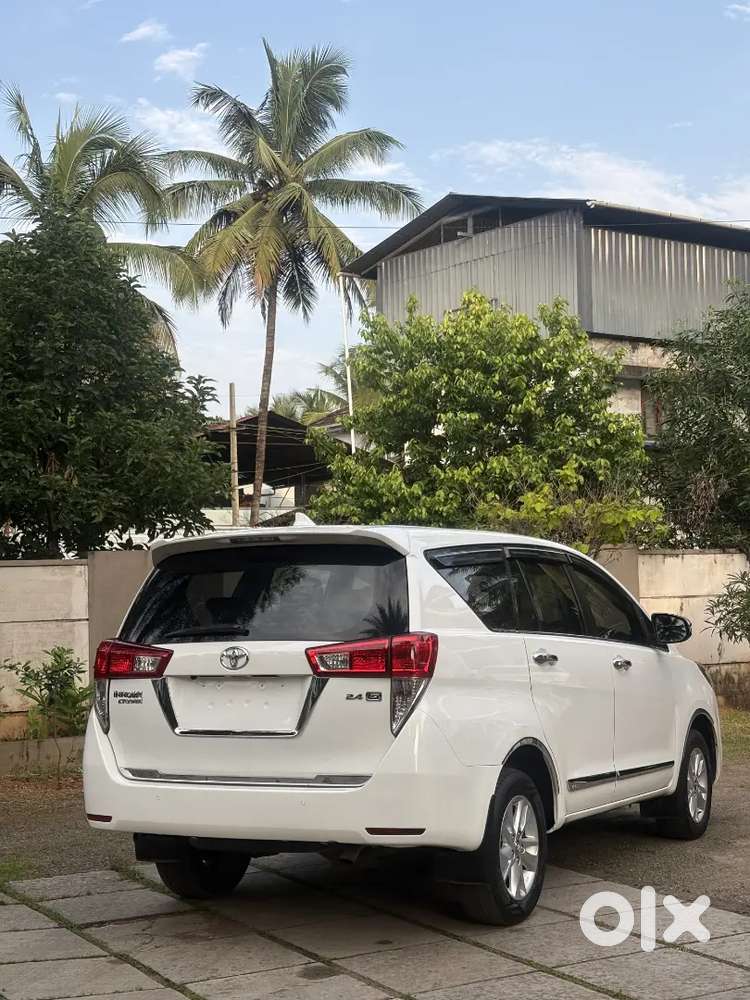 Toyota Innova Crysta 2018 Register 2017model Diesel Manual