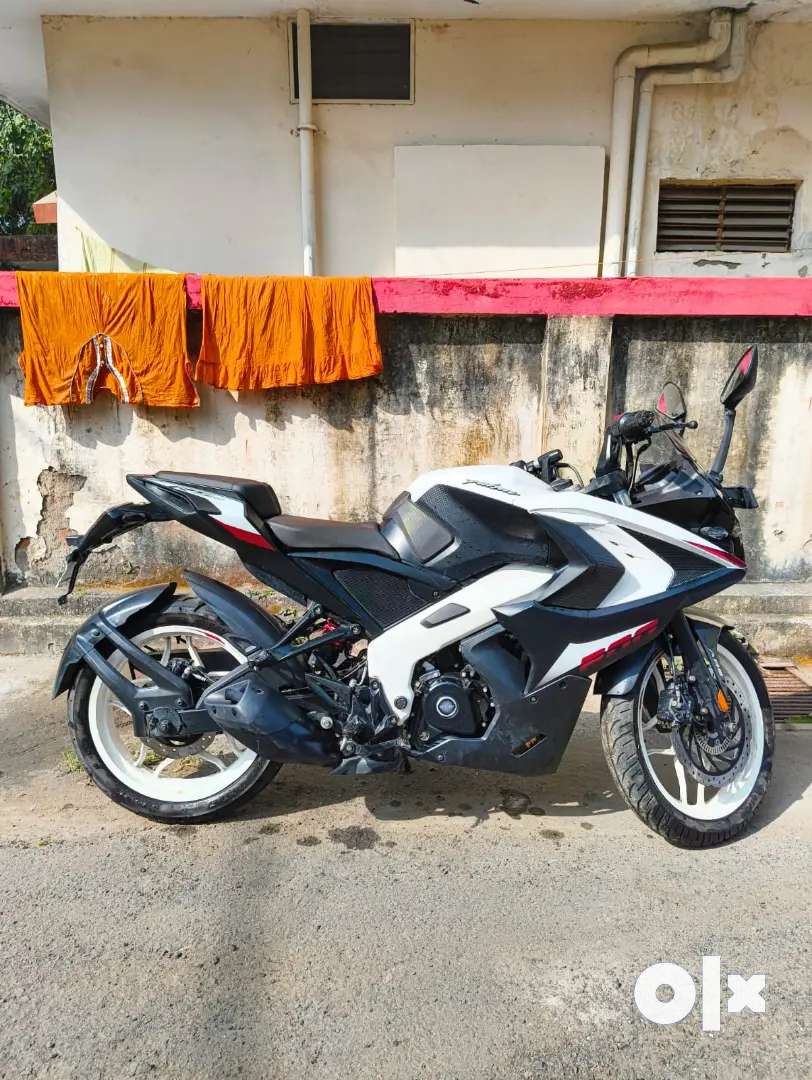 bajaj pulsar 200 (2021) - Used Two Wheeler for Sale in Jabalpur