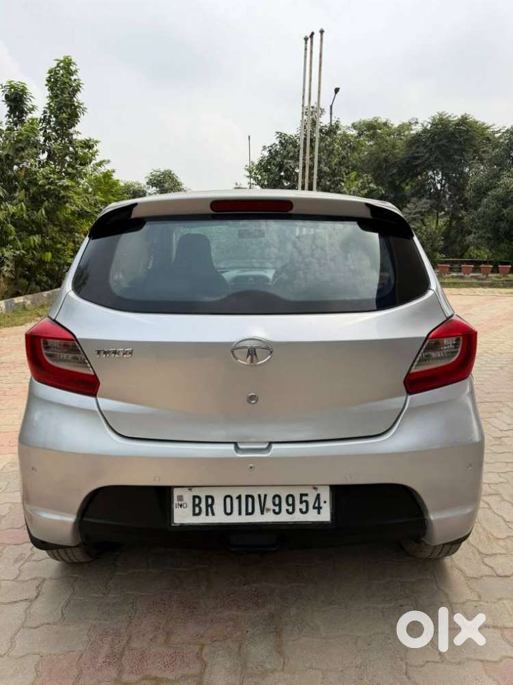Tata Tiago 1.05 Revotorq Xt, 2017, Petrol