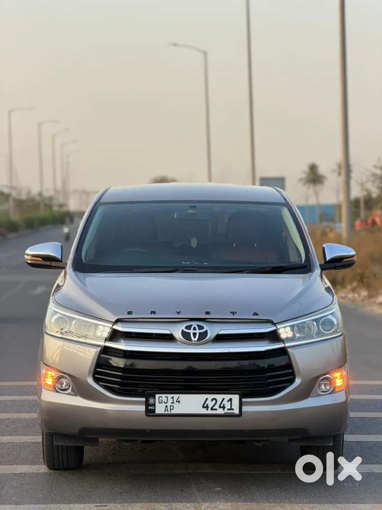 Toyota Innova Crysta 2.8 Zx At 7 Seater, 2019, Diesel