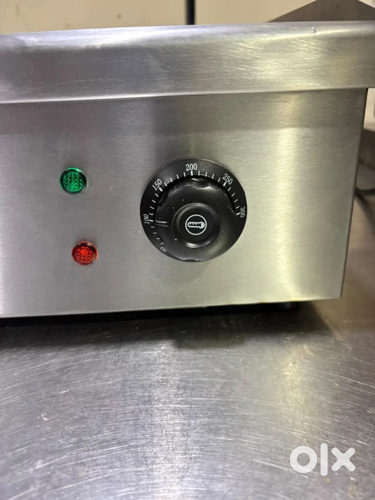 Stainless Electric Griddle Plate 29 & Electric Meat Mincer 12kg