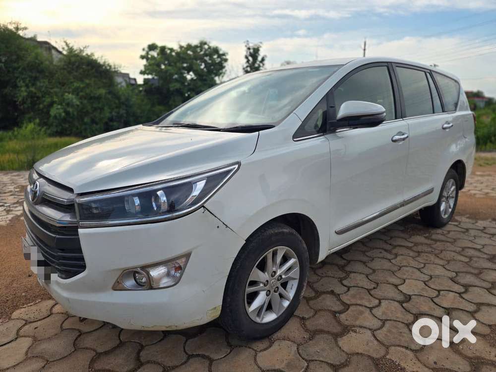 Toyota Innova 2.5 Vx 8 Str, 2020, Diesel