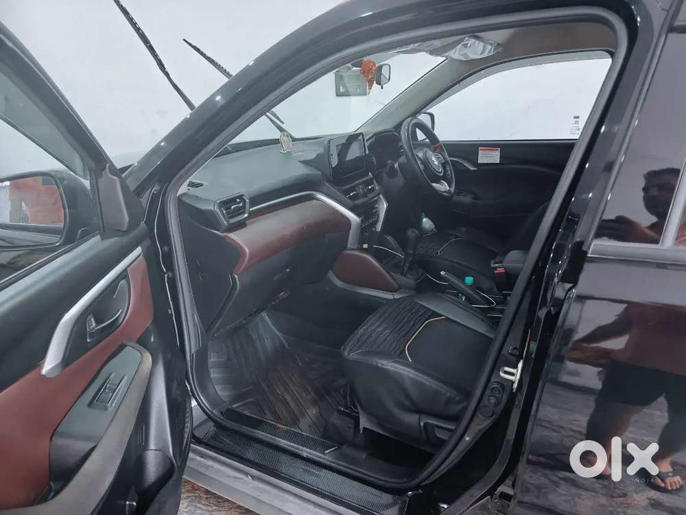 Maruti Suzuki Vitara 1.5 Dec 2025