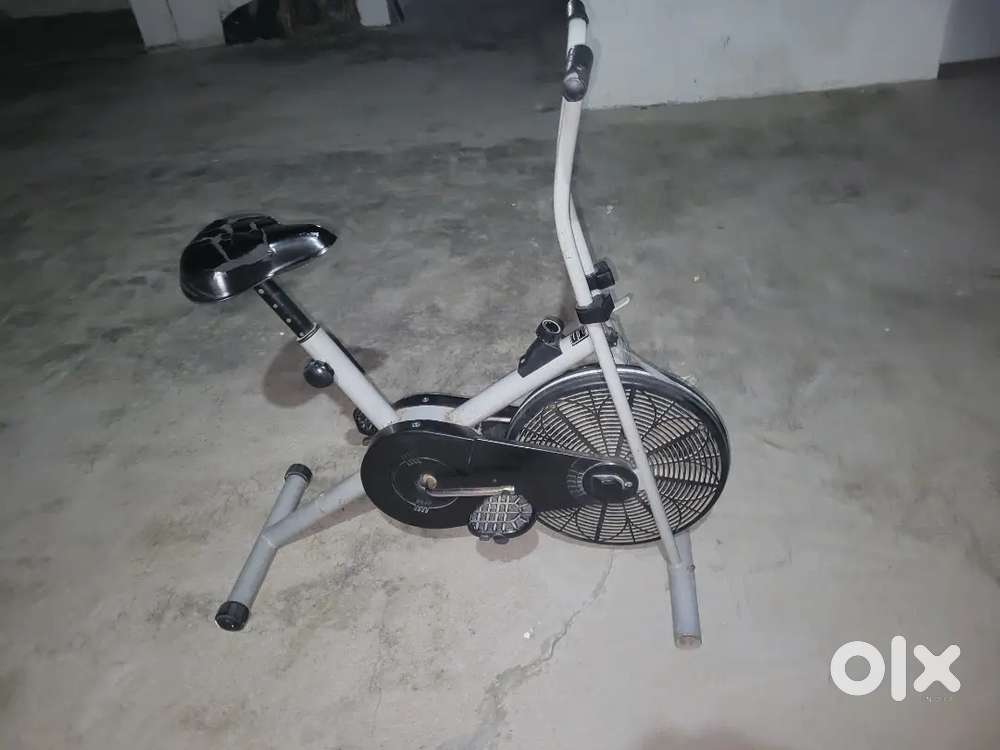 Gym cycle..
