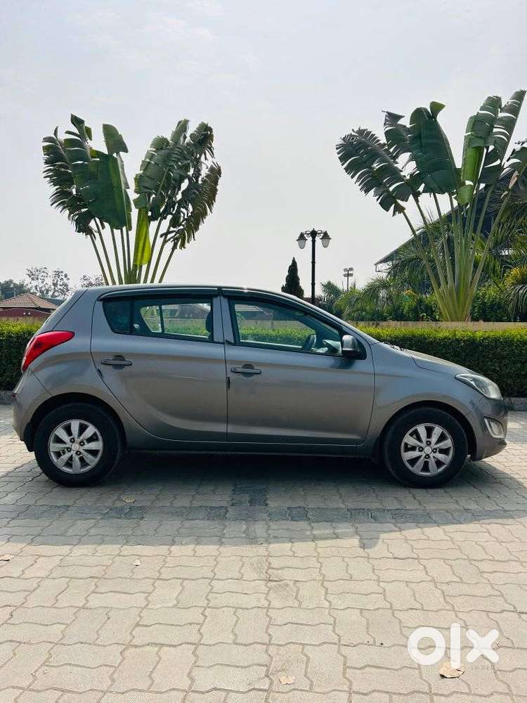 Hyundai I20 Sportz 1.2 Bs-iv, 2013, Diesel