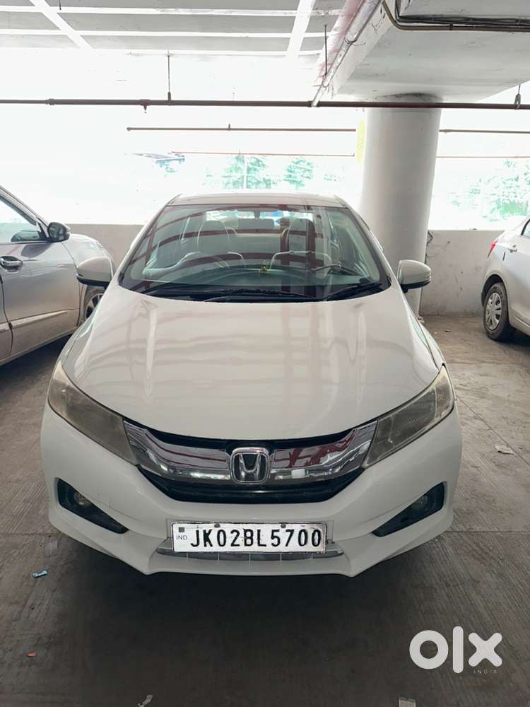 Honda City Vx (sunroof) Petrol Manual 2015