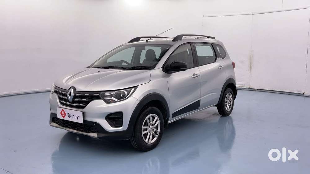 Renault Triber Rxt, 2023, Petrol