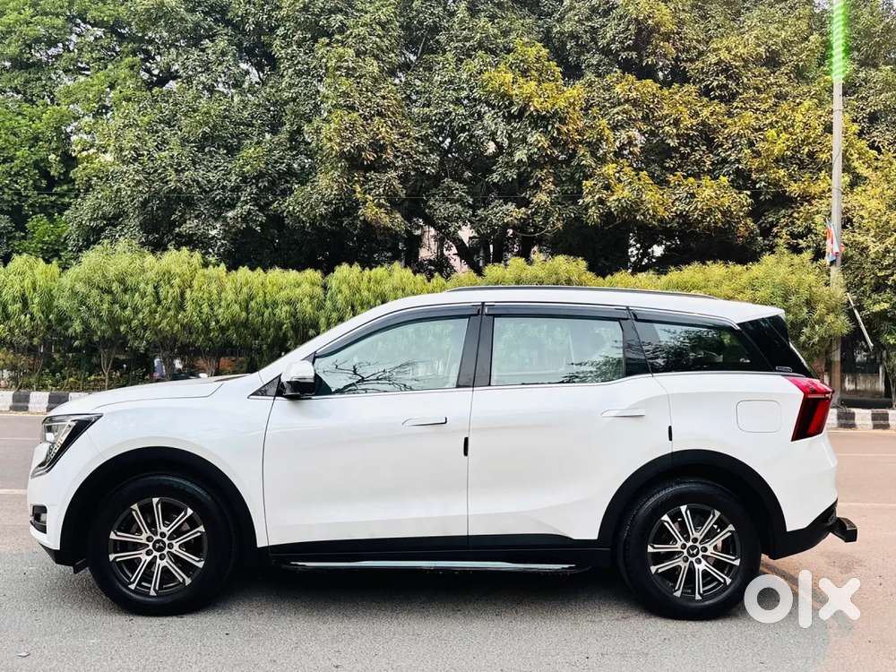 Mahindra Xuv700 Ax7 Luxury Pack Awd, 2022, Petrol
