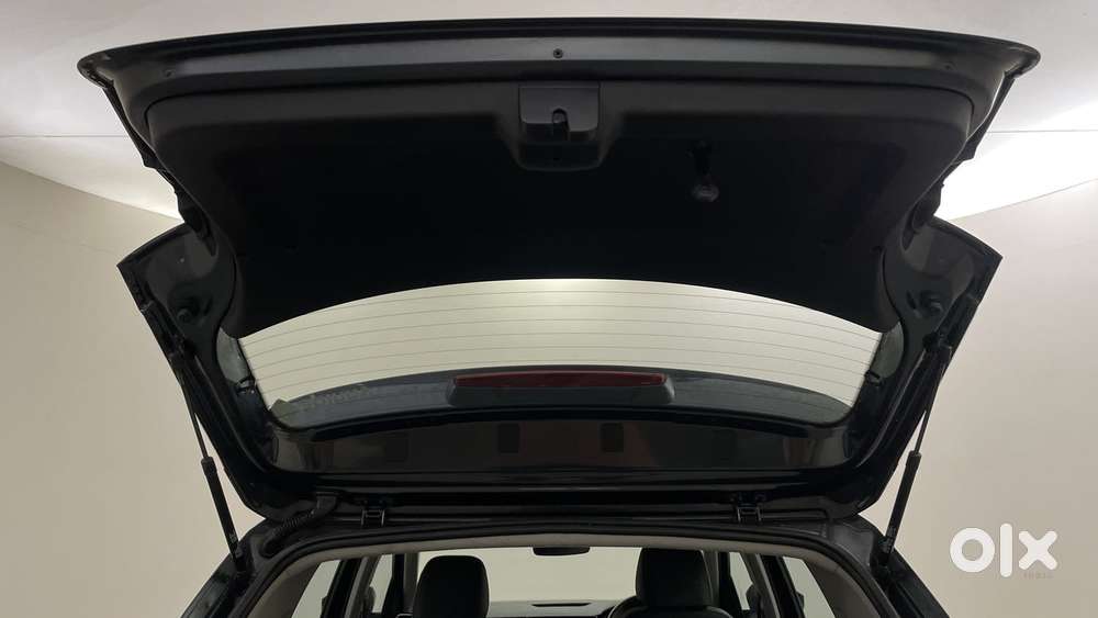 Skoda Kushaq Style 1.0l Tsi At, 2022, Petrol