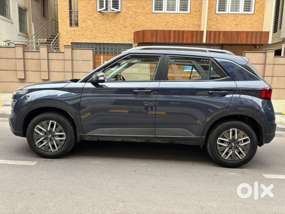Hyundai Venue Sx Mt, 2022, Diesel