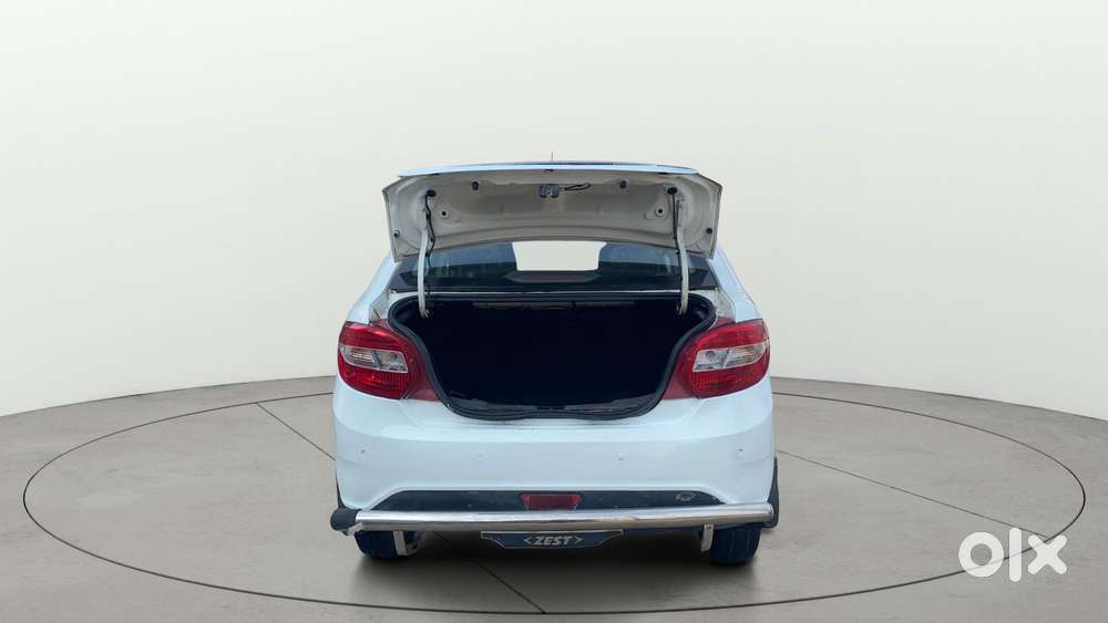 Tata Zest 1.2 Revotron Xt, 2015, Petrol
