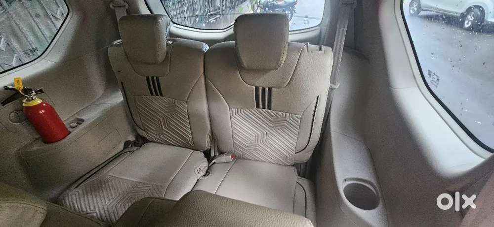 Maruti Suzuki Ertiga Vxi 2025