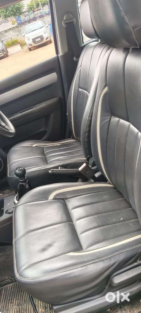 Maruti Suzuki Swift Vxi Bsiv, 2011, Petrol