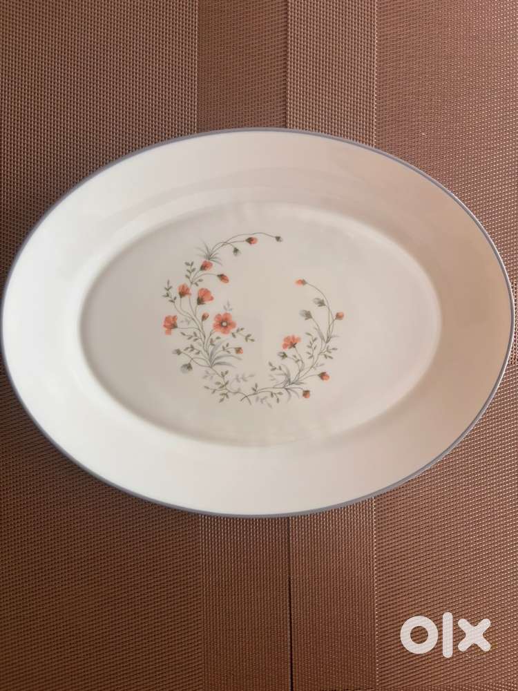Set of Platters and Cups - Unused
