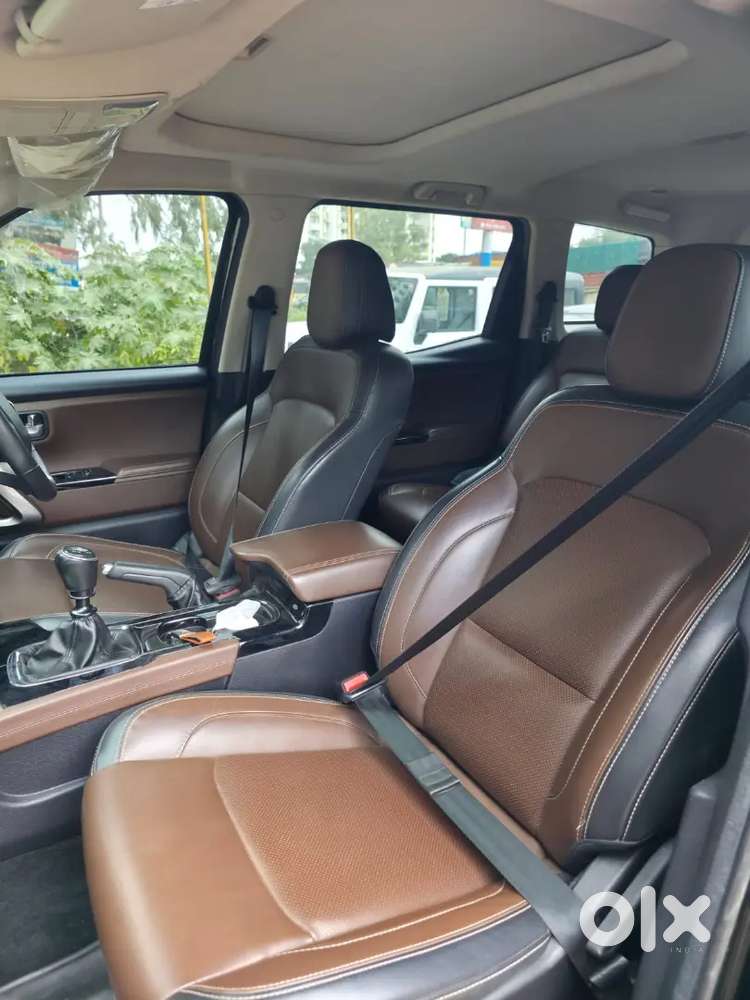 Mahindra Scorpio N Z8 Diesel 2025