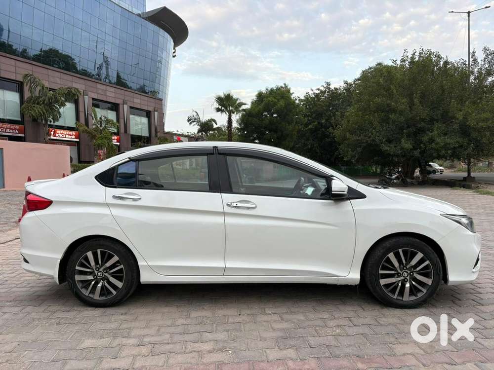 Honda City 2017 Petrol/cng (facelift Edition)