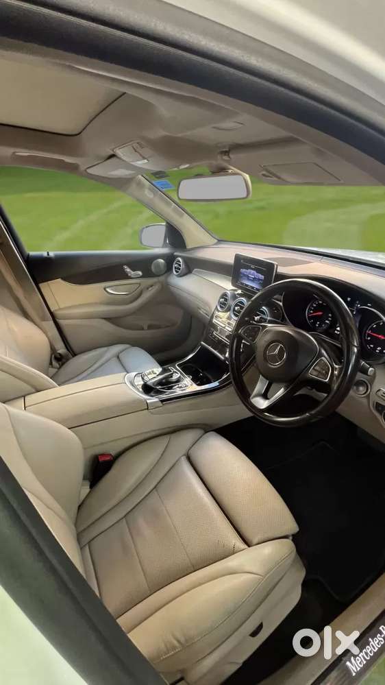 Mercedes-benz Glc Class Progressive 300, 2017, Petrol