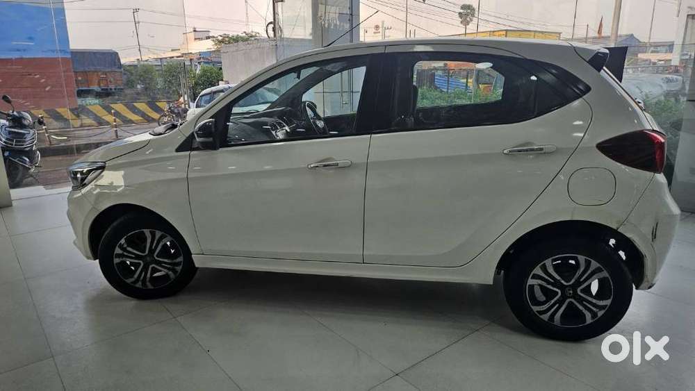 Tata Tiago 1.2 Revotron Xz Plus Cng, 2024, Petrol