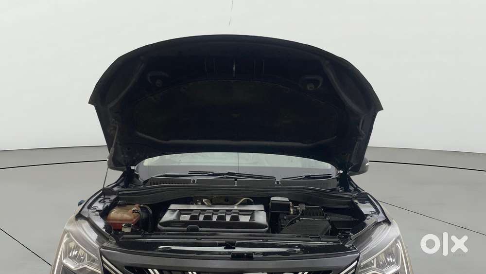 Mahindra Xuv700 2.2 Ax 7 Diesel At Str Awd, 2022, Diesel