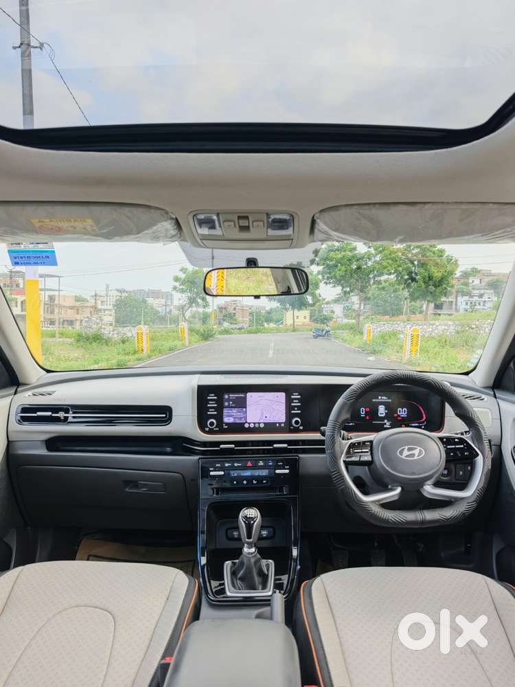 Hyundai Creta 1.5 L Mpi S (o) Mt, 2024