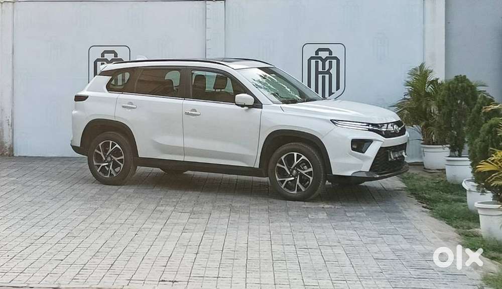 Toyota Urban Cruiser Hyryder 1.5 V Neo Drive At, 2024, Petrol