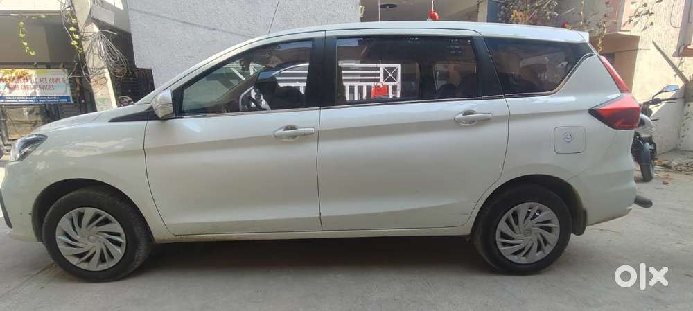 Maruti Suzuki Ertiga 2022-2023  Vxi, 2023, Petrol
