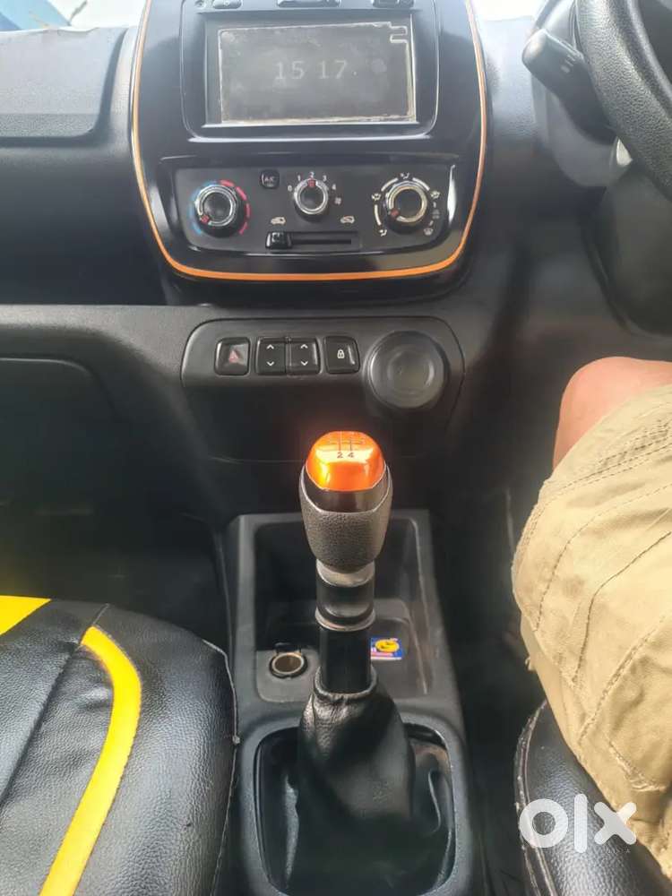 2nd Owner Renault Kwid 2017 Dual Tone