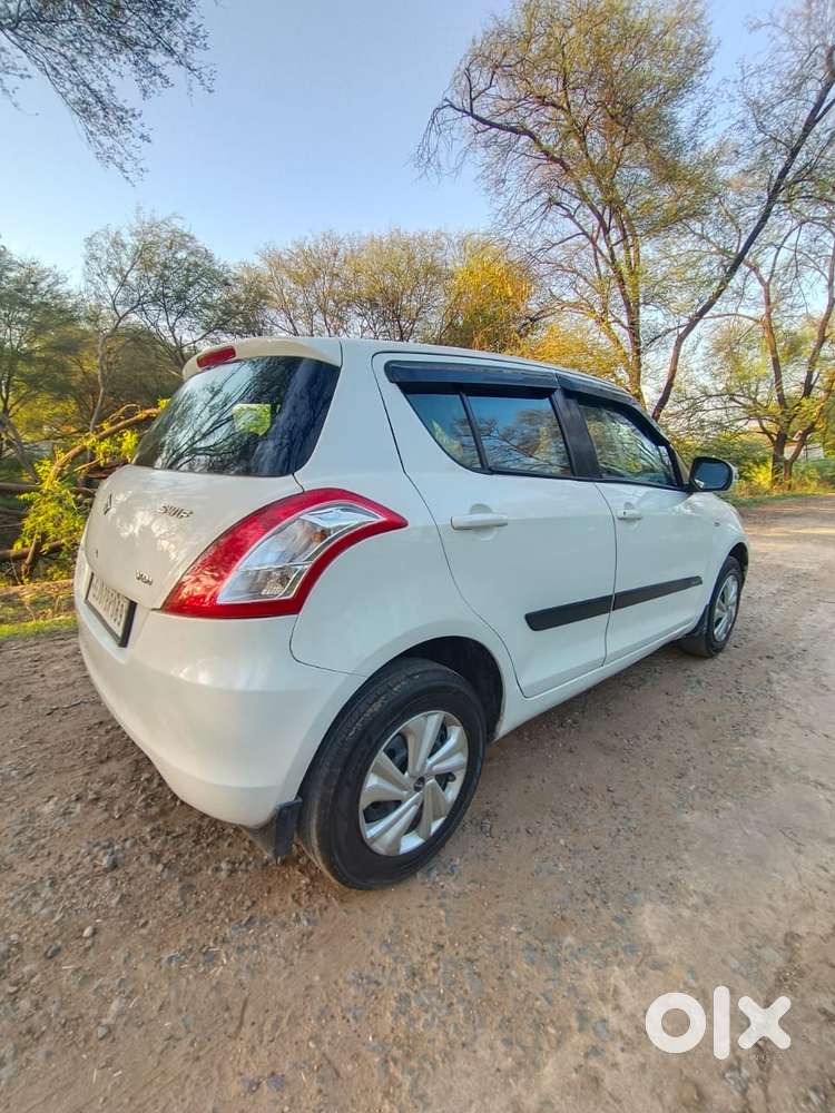Maruti Suzuki Swift Vdi Optional, 2015, Diesel