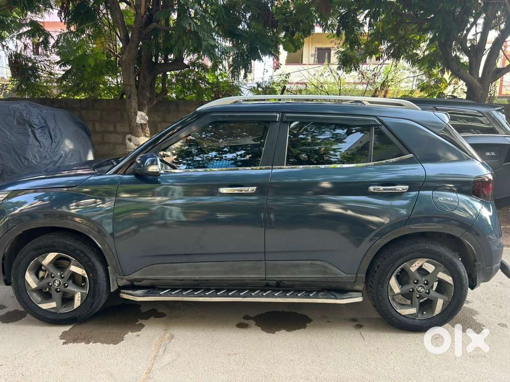 Hyundai Venue Petrol Manual 2021 Car