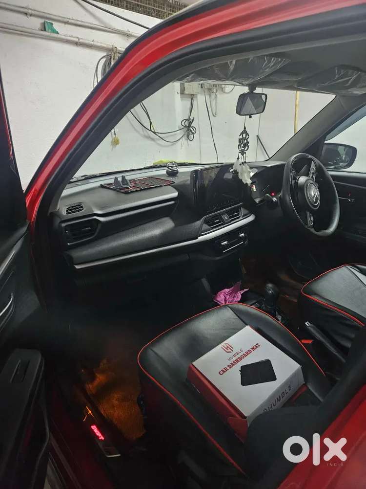 Maruti Suzuki Swift 2025 Petrol 10200 Km Driven