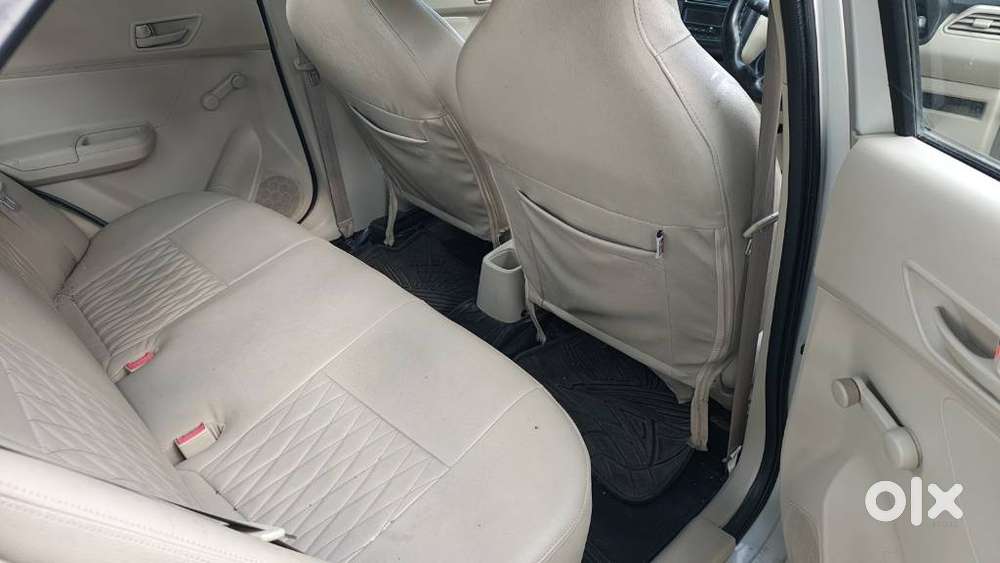 Maruti Suzuki Swift Dzire 1.2 Lxi (o), 2017, Petrol