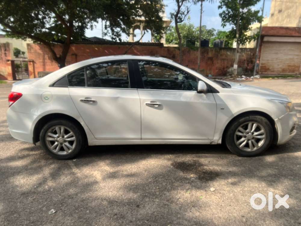 Chevrolet Cruze 2017 Diesel Well Maintained