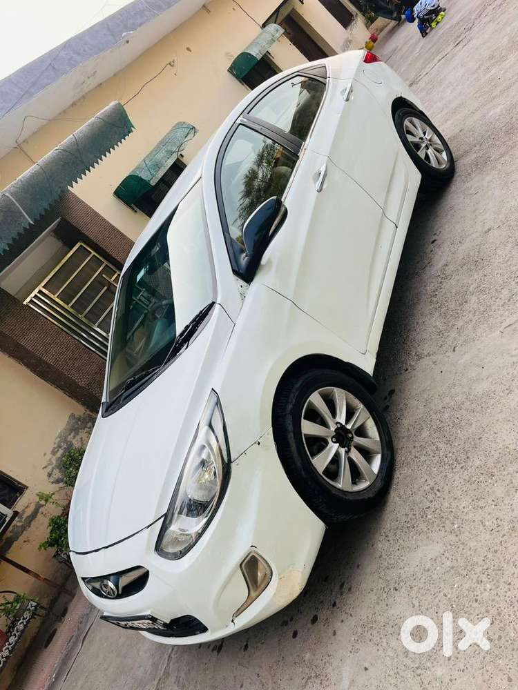 Hyundai Fluidic Verna 2012 Diesel Good Condition