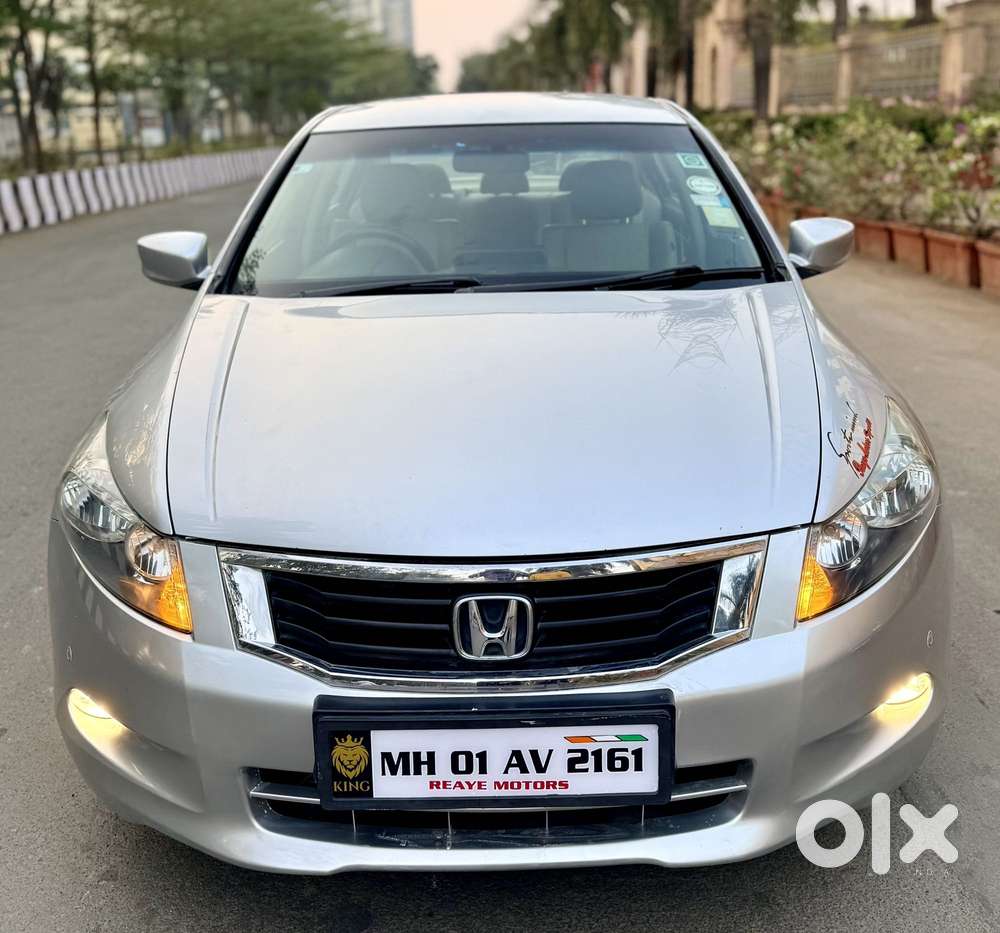 Honda Accord 2.4 Elegance Manual, 2010, Petrol