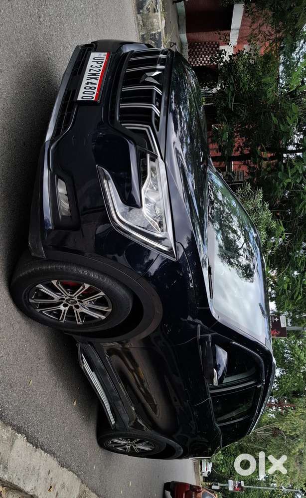 Mahindra Xuv700 2.2 Ax 7 Diesel At Str Awd, 2023, Diesel
